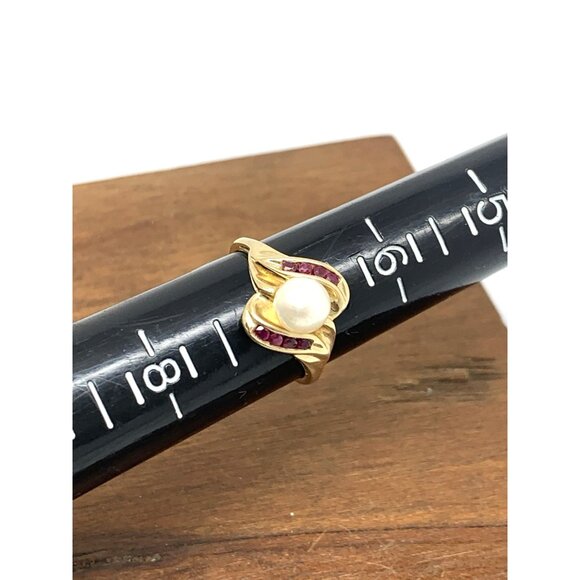 Pearl Red Gemstone Cocktail Ring 10k Yellow Gold Estate Jewelry Women's Size 7 - Picture 9 of 14